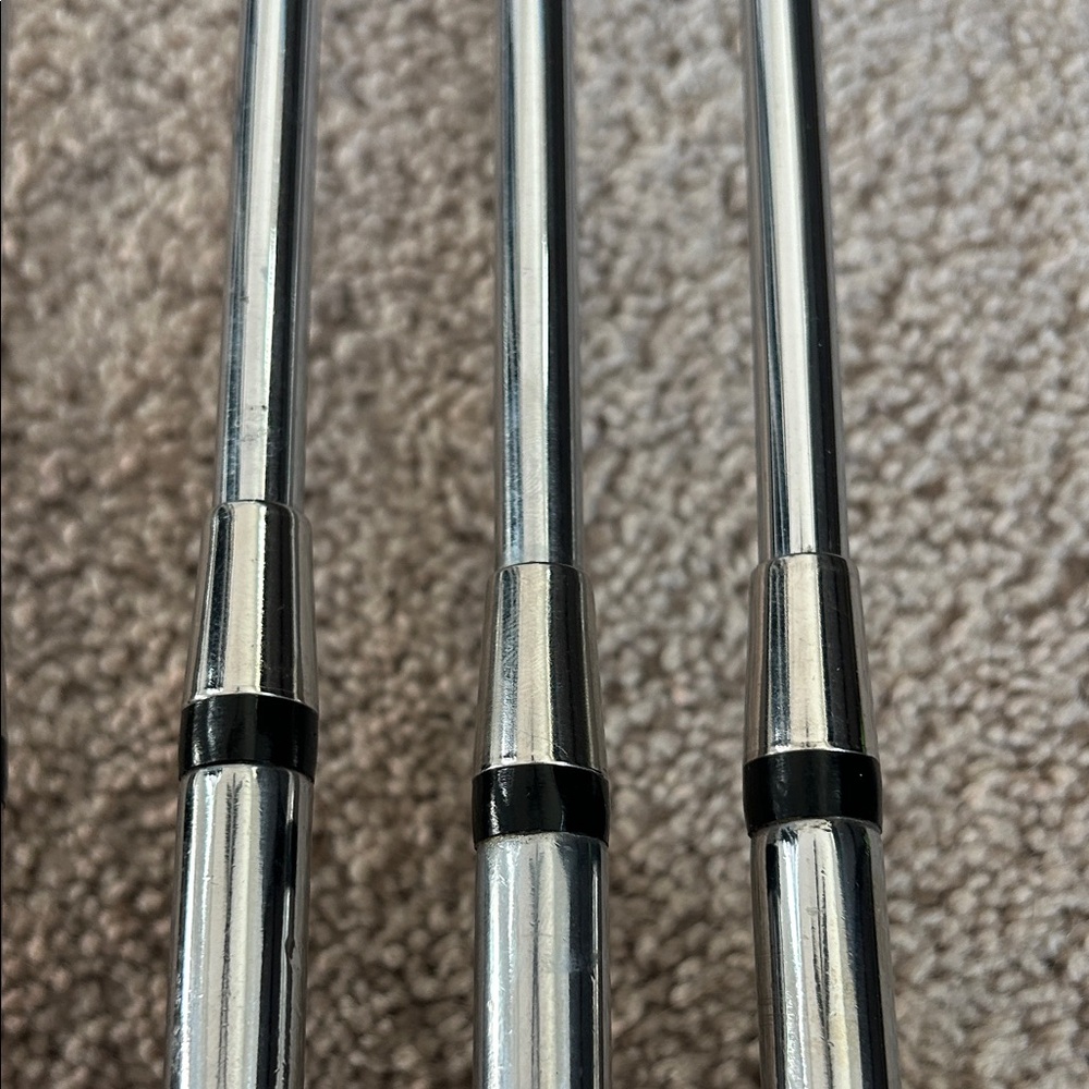 Walter Hogan Ultradyne Professional Blade 3-PW with Silver Finish - Picture 3 of 4